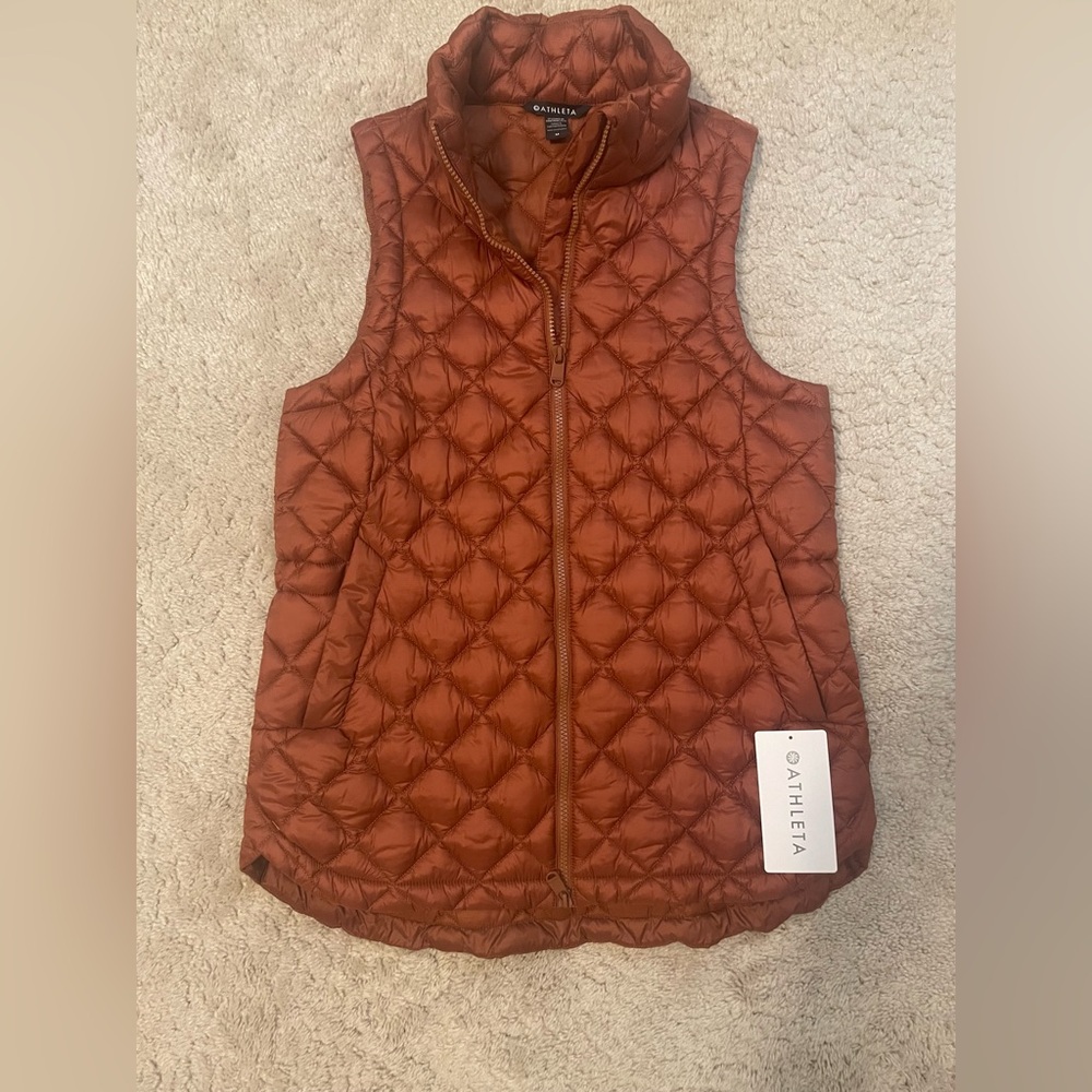 Athleta Whisper Featherless Quilted Vest Sequoia Brown - Medium